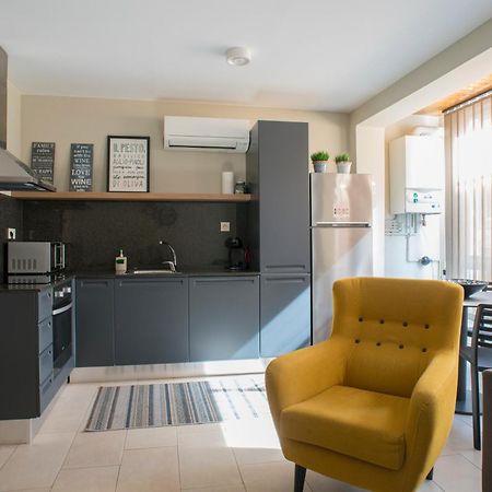Apartaments Turistics Cardona II Екстер'єр фото